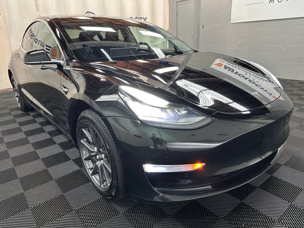 tesla model 3 2018 5YJ3E1EA0JF006678 image tesla model 3 2018 5YJ3E1EA0JF006678 image
